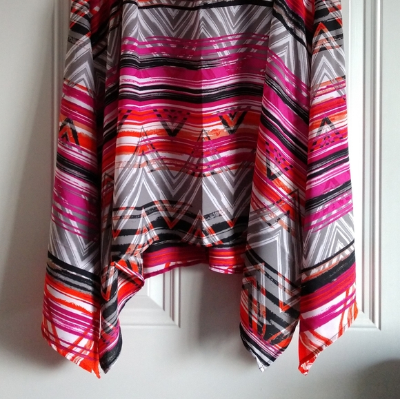 TARGET 1X Zig Zag Hem Sleeveless A-line Blouse NEW - Picture 2 of 10